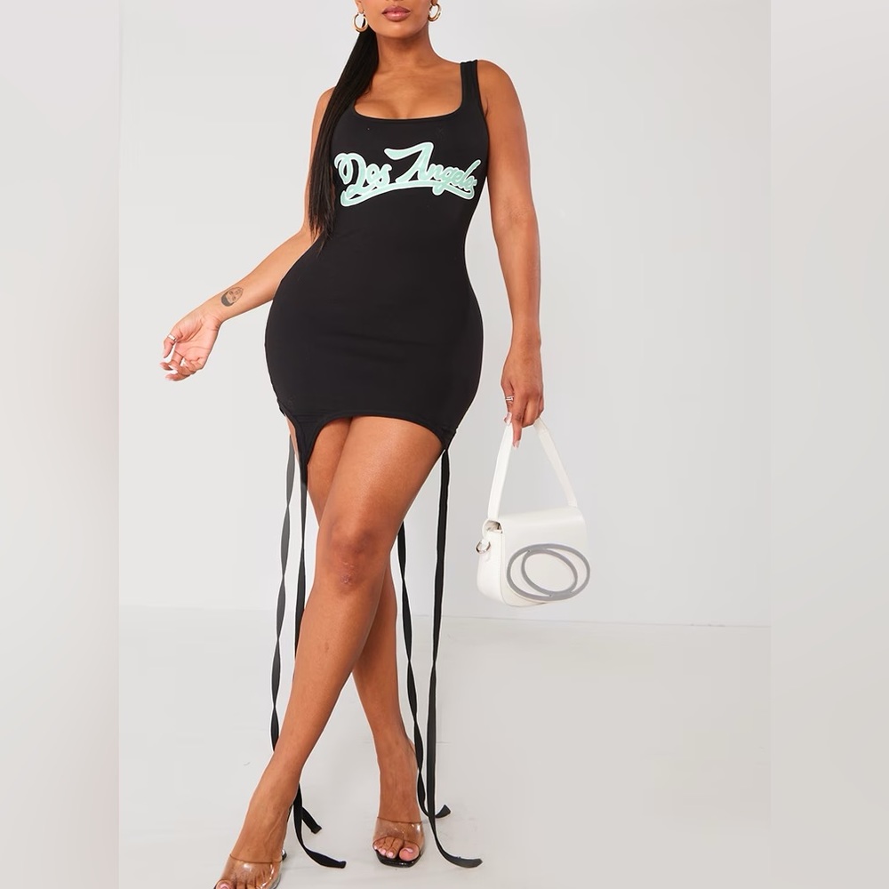 NWOT PrettyLittleThing ‘Los Angeles’ black strappy bodycon dress size 6